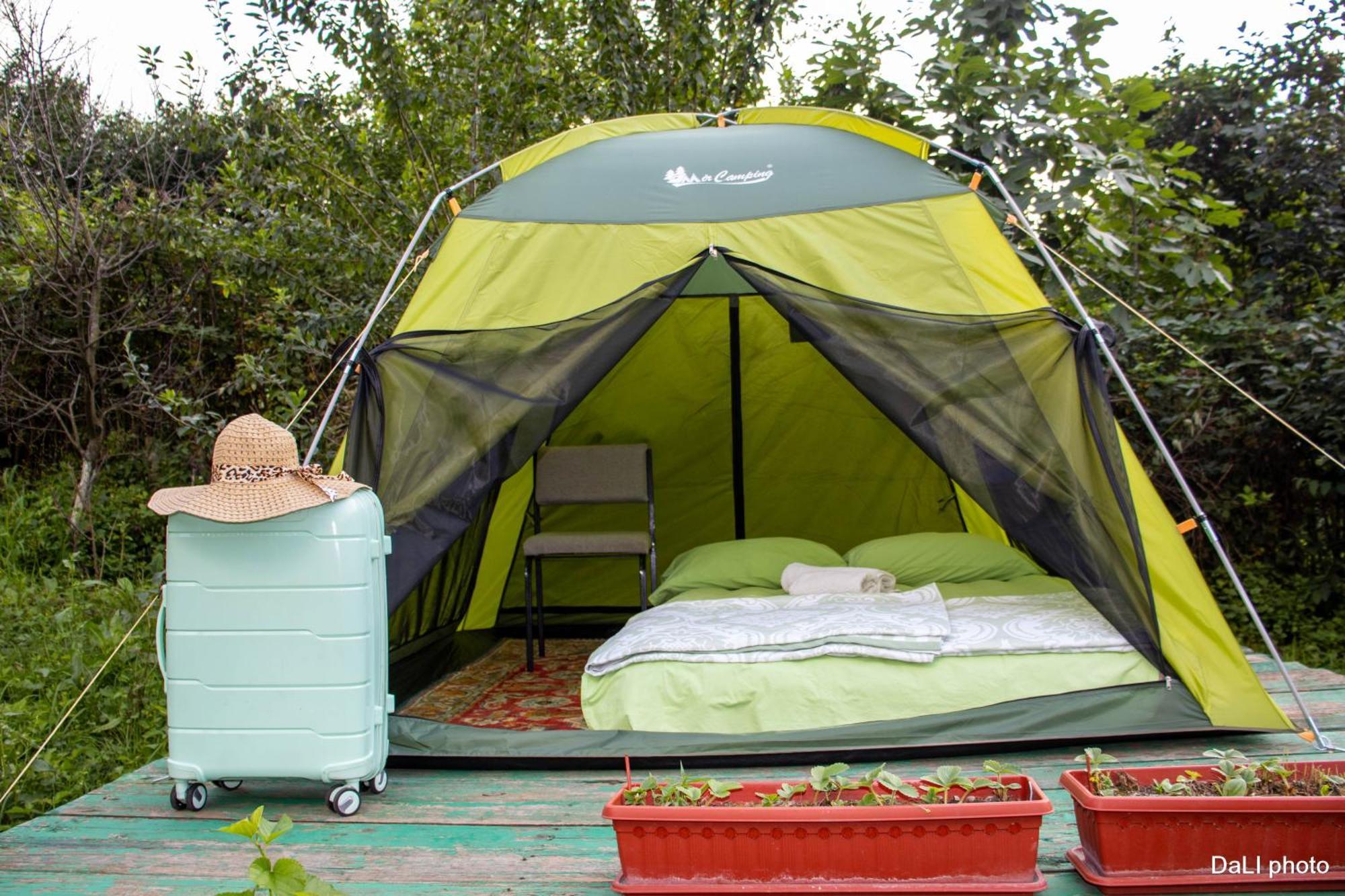 Tereza Glamping Hotell Sanain Exteriör bild