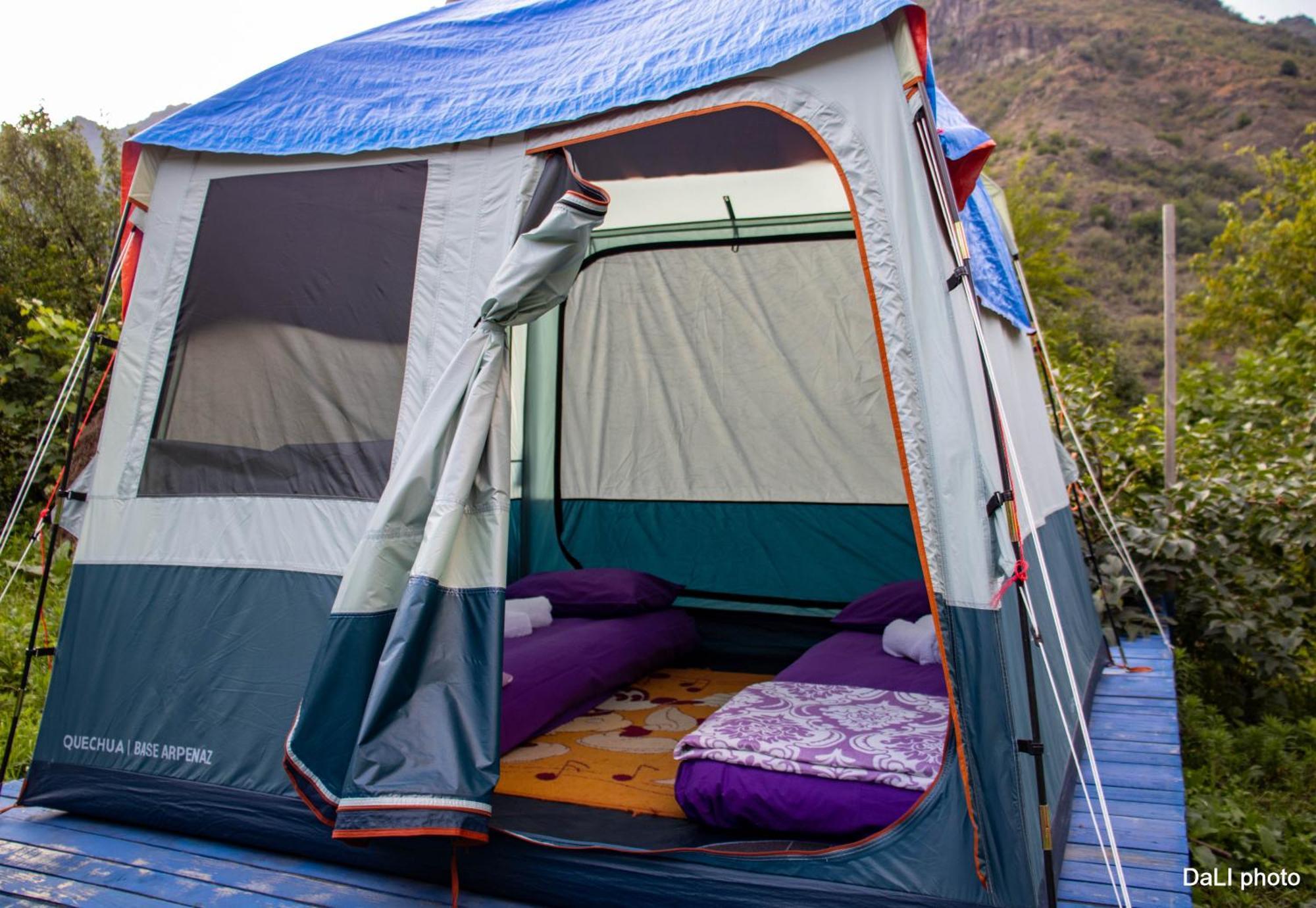 Tereza Glamping Hotell Sanain Exteriör bild
